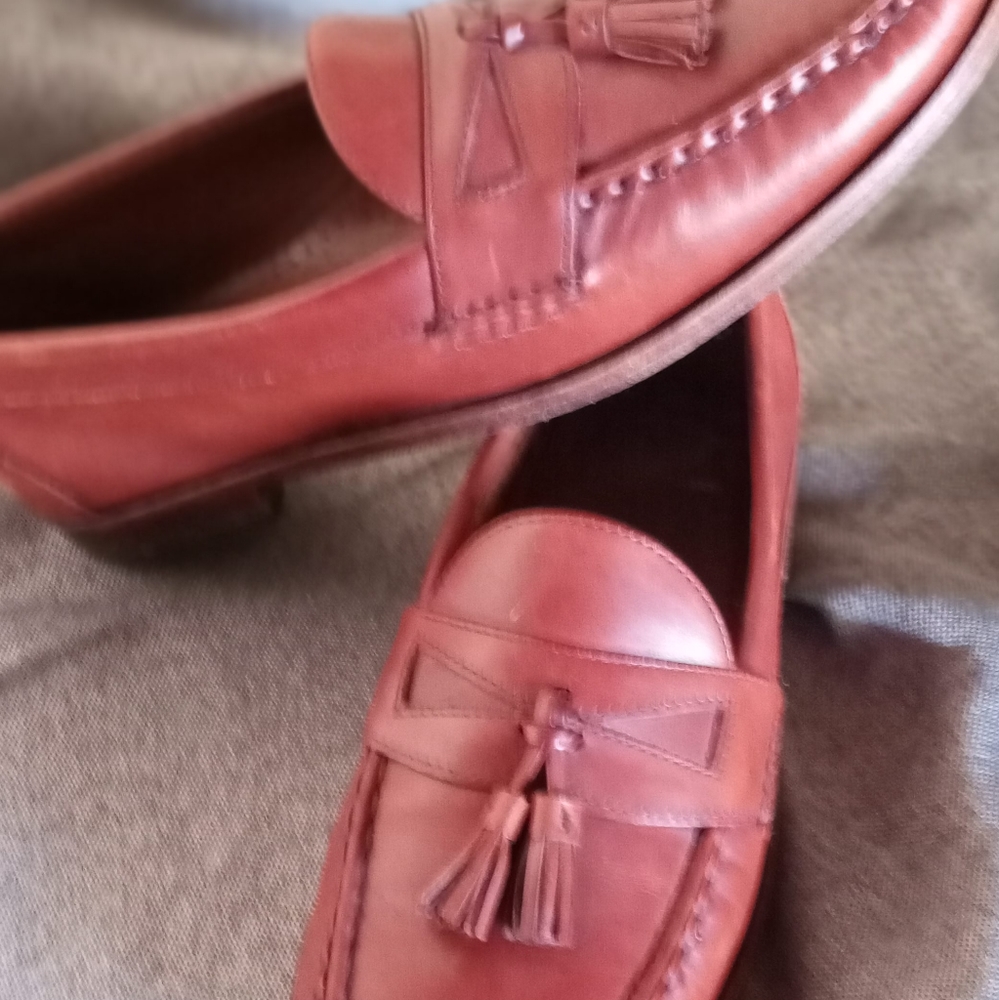 Allen Edmonds - Picture 2 of 6